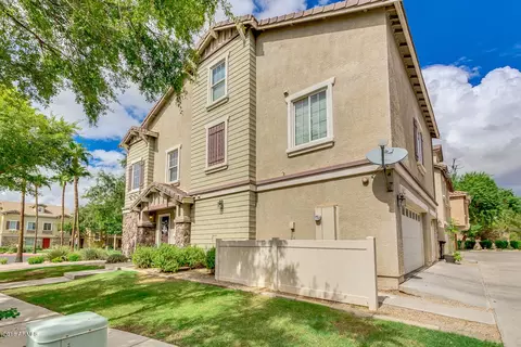 Exterior - 4272 E Jasper Dr, Gilbert, AZ 85296 photo 8 of 16