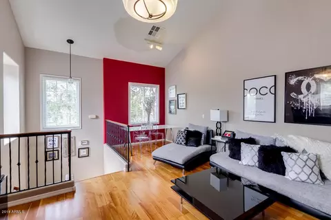 Living - 4272 E Jasper Dr, Gilbert, AZ 85296 photo 2 of 8