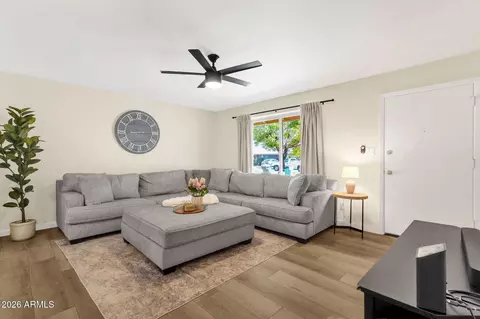 Living - 508 W Sequoia Dr, Phoenix, AZ 85027 photo 1 of 1