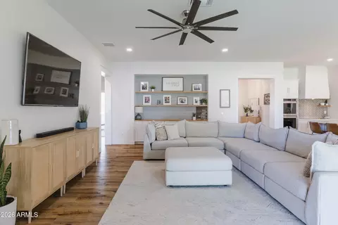 2090 E Melrose St, Gilbert, AZ 85297 photo 11