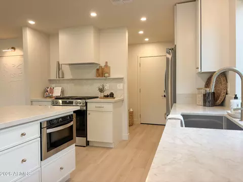 Kitchen - 2741 E Sylvia St, Phoenix, AZ 85032 photo 3 of 5
