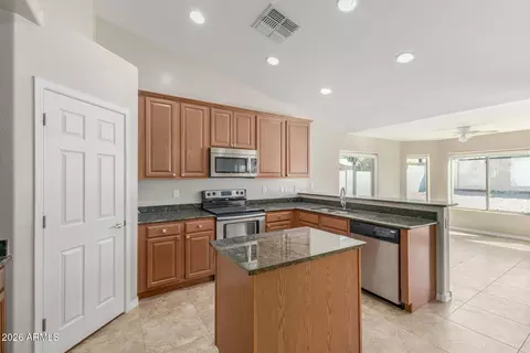 Kitchen - 1495 S Apache Dr, Apache Junction, AZ 85120 photo 1 of 2