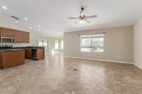 Living - 1495 S Apache Dr, Apache Junction, AZ 85120 photo 1 of 3