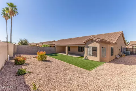 Exterior - 1495 S Apache Dr, Apache Junction, AZ 85120 photo 4 of 6