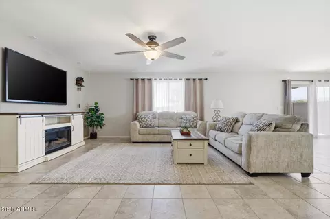 36859 N El Morro Trl, San Tan Valley, AZ 85140