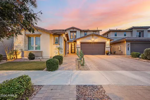 Exterior - 1682 S Henry Ln, Gilbert, AZ 85295 photo 16 of 20