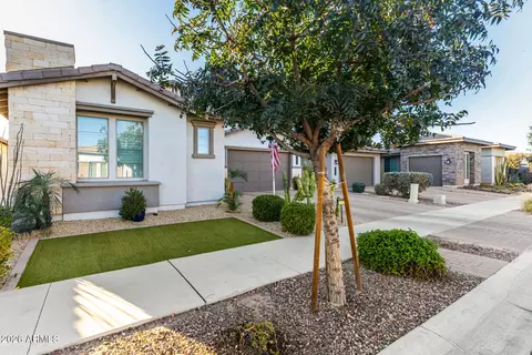 Exterior - 1682 S Henry Ln, Gilbert, AZ 85295 photo 18 of 20