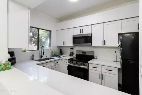 1287 N Alma School Rd #206, Chandler, AZ 85225