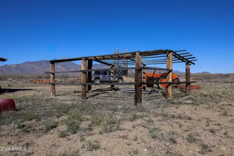 5555 E Singing Arrow Ln, Willcox, AZ 85643 photo 9