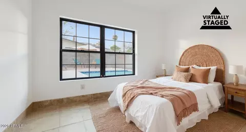 Bedroom - 522 W Marlette Ave, Phoenix, AZ 85013 photo 3 of 3