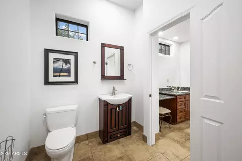 Bath - 522 W Marlette Ave, Phoenix, AZ 85013 photo 4 of 7