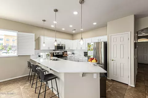 Kitchen - 10960 E Monte Ave #266, Mesa, AZ 85209 photo 2 of 4