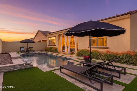 9463 E Theia Dr, Mesa, AZ 85212