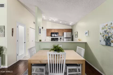 Dining - 10016 N 65th Ln, Glendale, AZ 85302 photo 1 of 1