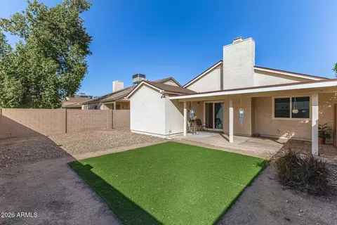 Exterior - 10016 N 65th Ln, Glendale, AZ 85302 photo 5 of 5