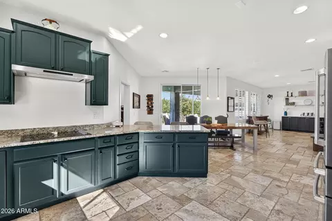 Kitchen - 2860 E Camellia Dr, Gilbert, AZ 85296 photo 4 of 5