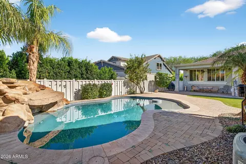 Exterior - 2860 E Camellia Dr, Gilbert, AZ 85296 photo 5 of 11