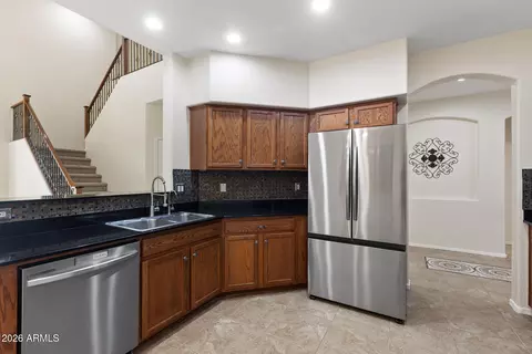 42723 N 43rd Dr, New River, AZ 85087