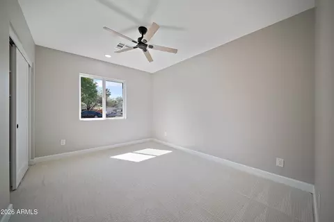 Bedroom - 106 El Camino Dr, Phoenix, AZ 85020 photo 2 of 3