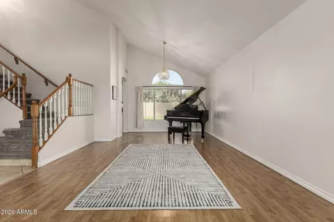 Living - 1466 E Bruce Ave, Gilbert, AZ 85234 photo 1 of 6