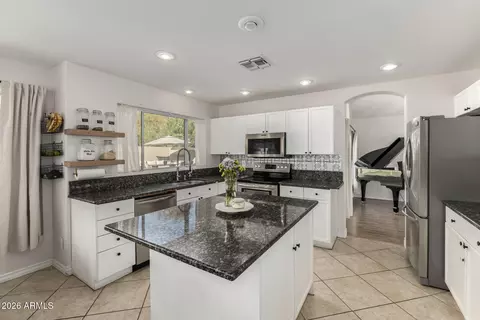 Kitchen - 1466 E Bruce Ave, Gilbert, AZ 85234 photo 2 of 4