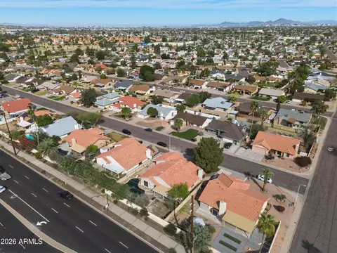 View/Area - 1455 E Brentrup Dr, Tempe, AZ 85283 photo 4 of 5