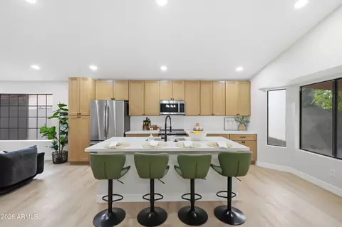 Kitchen - 1455 E Brentrup Dr, Tempe, AZ 85283 photo 3 of 3
