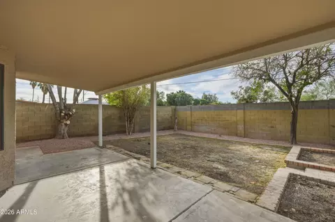 Exterior - 1455 E Brentrup Dr, Tempe, AZ 85283 photo 6 of 7