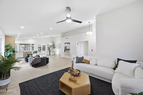 Living - 1455 E Brentrup Dr, Tempe, AZ 85283 photo 3 of 4