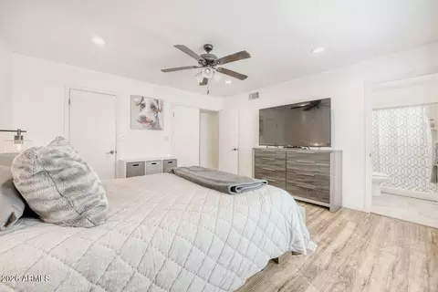 Bedroom - 4209 E Acoma Dr, Phoenix, AZ 85032 photo 3 of 5