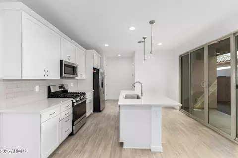 Kitchen - 20622 W Thomas Rd, Buckeye, AZ 85396 photo 1 of 2