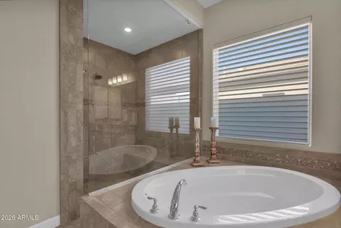 Bath - 3746 E Azalea Dr, Gilbert, AZ 85298 photo 2 of 6