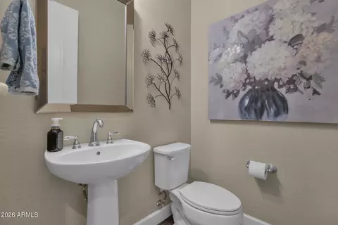 Bath - 3746 E Azalea Dr, Gilbert, AZ 85298 photo 4 of 6