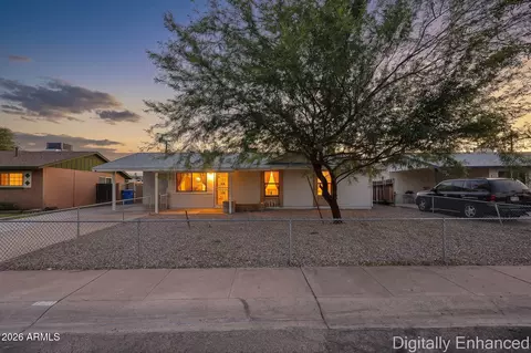 8201 W Earll Dr, Phoenix, AZ 85033