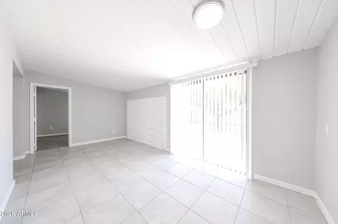 Living - 8201 W Earll Dr, Phoenix, AZ 85033 photo 6 of 7