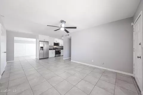 Living - 8201 W Earll Dr, Phoenix, AZ 85033 photo 2 of 7