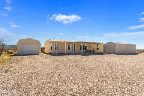 3191 W Williams Rd, Benson, AZ 85602