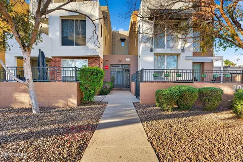 706 E Washington St #207, Phoenix, AZ 85034