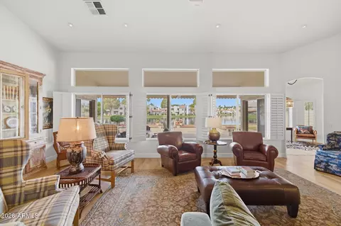Living - 770 S Ocean Dr, Gilbert, AZ 85233 photo 1 of 4