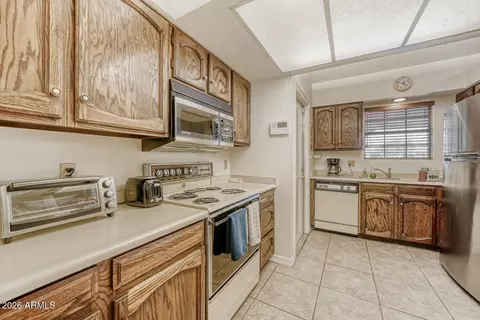 Kitchen - 4209 Everett Dr, Phoenix, AZ 85032 photo 1 of 1
