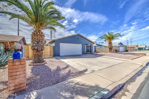 613 W Peralta Ave, Mesa, AZ 85210
