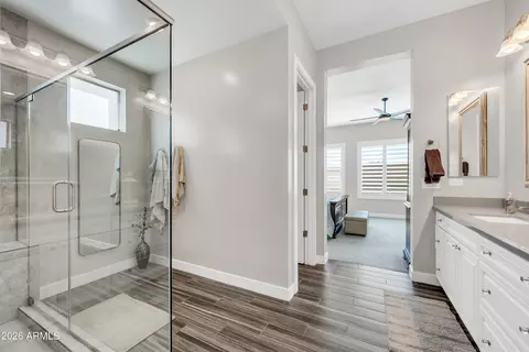 Bath - 1867 E Gillcrest Rd, Gilbert, AZ 85298 photo 1 of 4