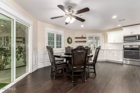 Dining - 2035 E Haven Cir S, Gilbert, AZ 85298 photo 3 of 3