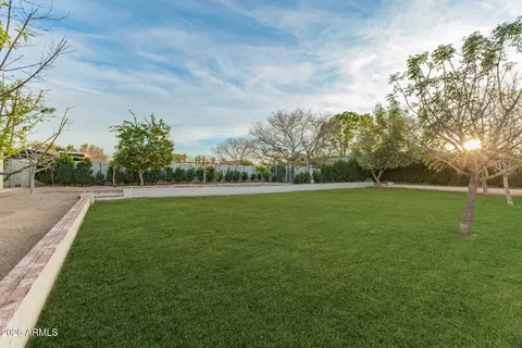 Exterior - 2035 E Haven Cir S, Gilbert, AZ 85298 photo 17 of 25