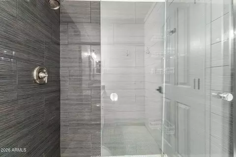 Bath - 2035 E Haven Cir S, Gilbert, AZ 85298 photo 7 of 11