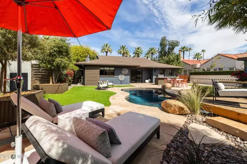 517 W Holly St, Phoenix, AZ 85003