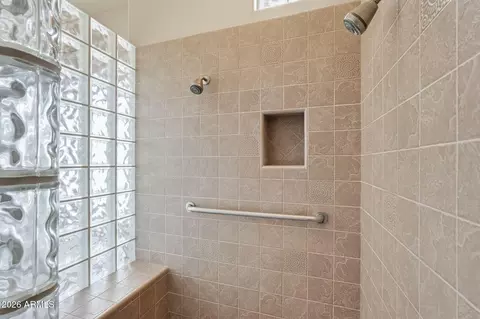 Bath - 370 E Canyon Creek Dr, Gilbert, AZ 85295 photo 4 of 7