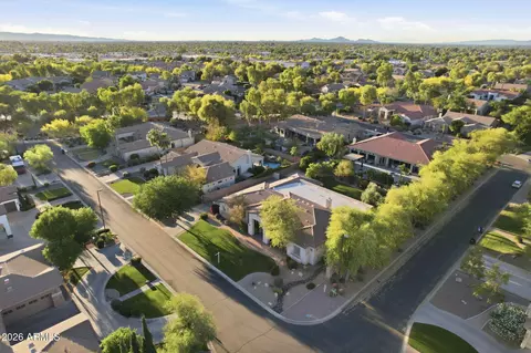 View/Area - 370 E Canyon Creek Dr, Gilbert, AZ 85295 photo 5 of 9