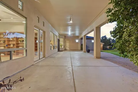 Exterior - 370 E Canyon Creek Dr, Gilbert, AZ 85295 photo 3 of 18