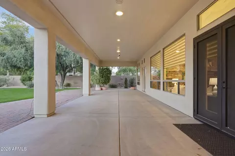 Exterior - 370 E Canyon Creek Dr, Gilbert, AZ 85295 photo 4 of 18